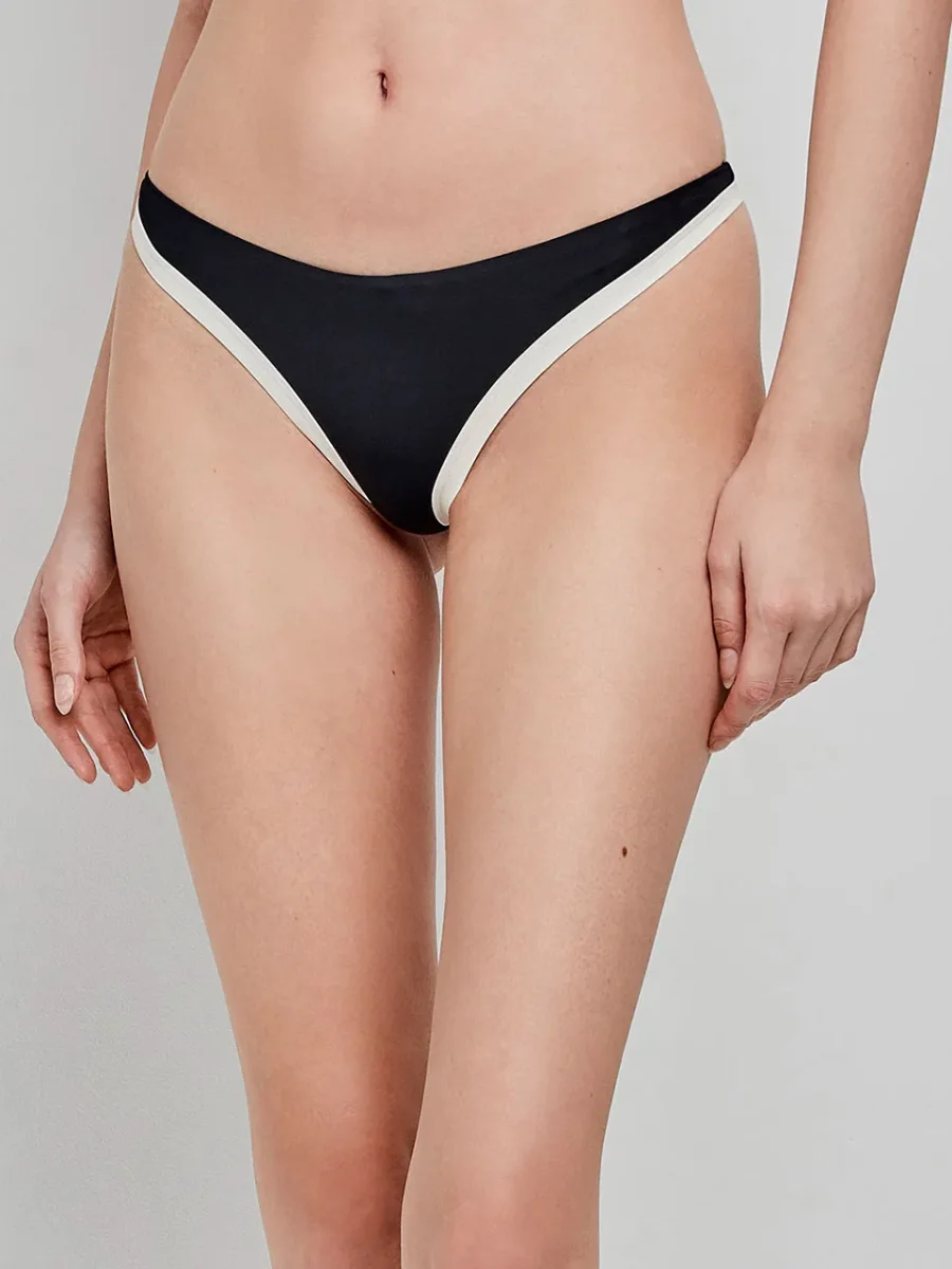 Cueca de biquíni brasileira bicolor com corte em V - Image 8